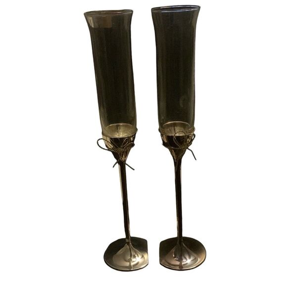 Pre Owned Vera Wang Wedgewood Love Knots Flutes Elevate Your Wedding Toast Set - Picture 2 of 11